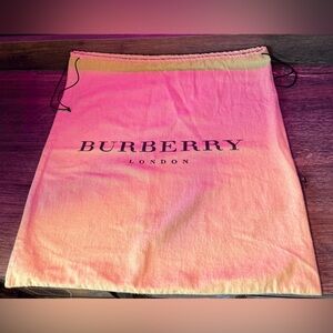Authentic Burberry Dusty in Oatmeal shade with cotton texture